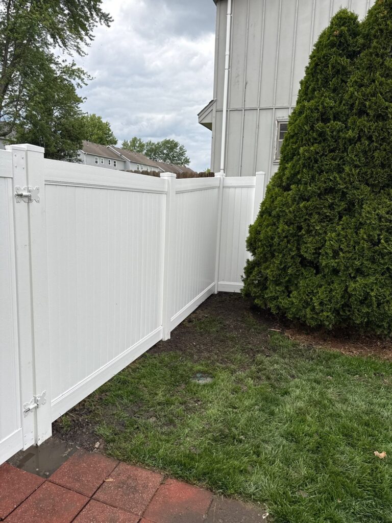 vinyl website 3 may 07 2025 01 10pm ht6i