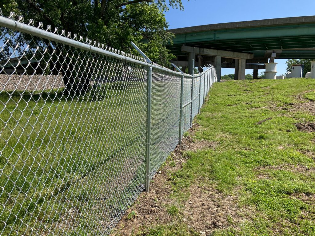 chain link commercial website 1 may 09 2025 10 55am jg79